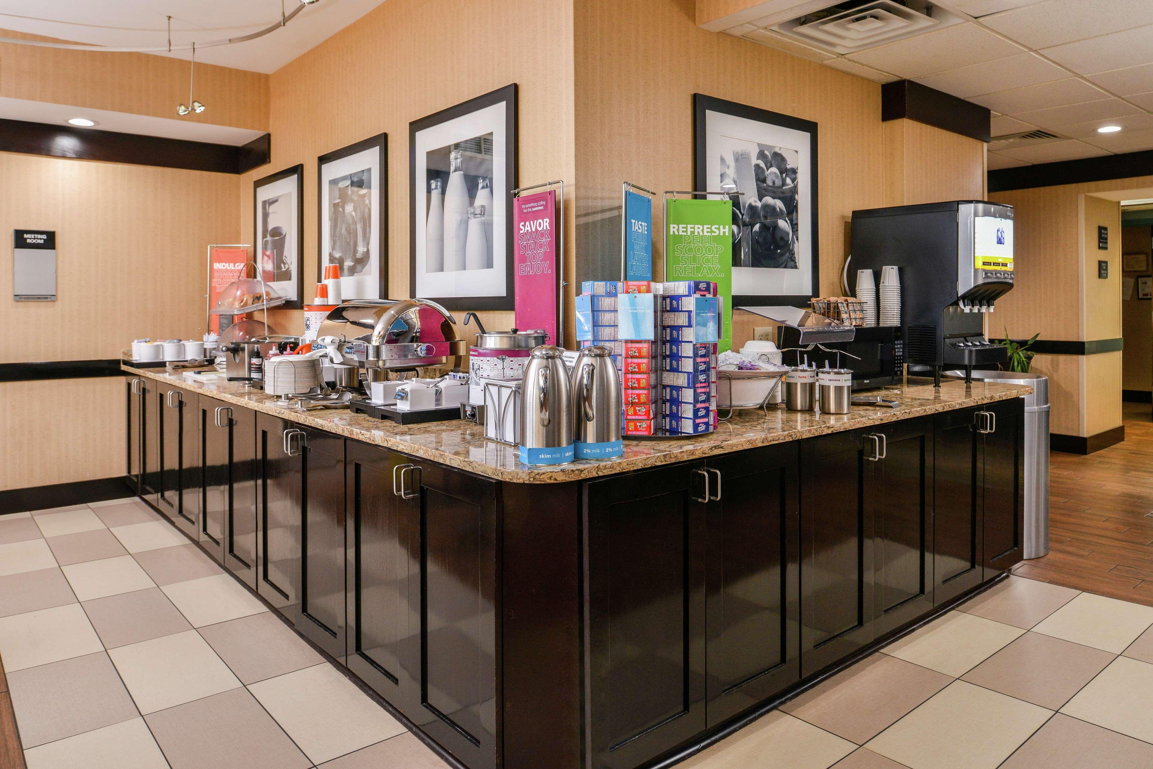 Hampton Inn Staunton Exteriér fotografie